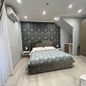 לינה וארוחת בוקר Toledo Regolax