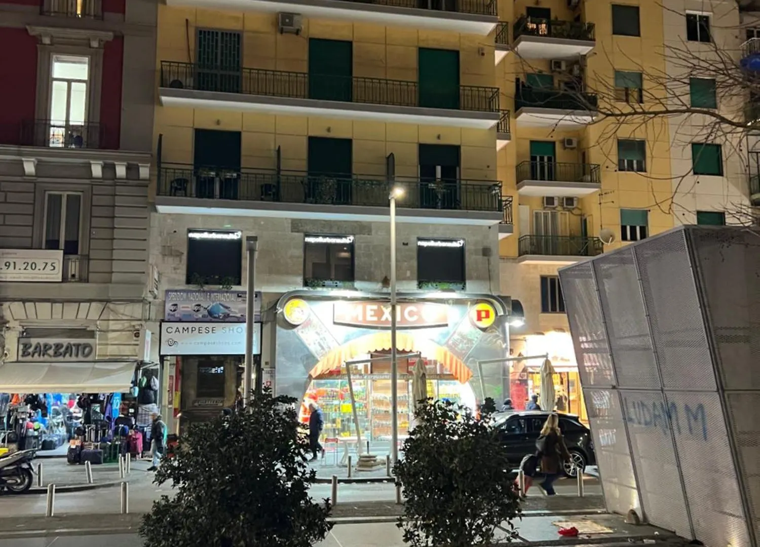 Napoliurbansuite 2*, Naples Italy